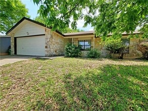 Building Photo - 1919 Klattenhoff Dr