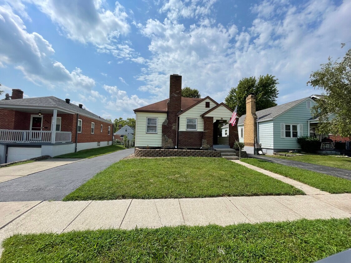 Primary Photo - 8319 Marley St