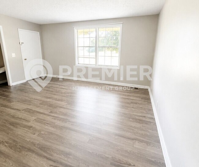 Foto del edificio - 1611 Hartsville Pike