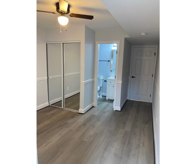 Foto del edificio - 1025 N Carey St