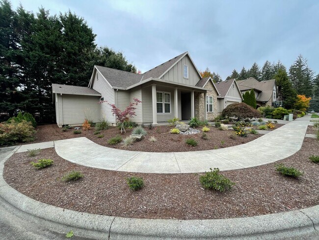 Foto del edificio - Beautiful Custom Built 4 Bed 3 Bath Ranch House with additional bonus room/multi-generational stu...