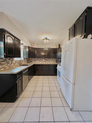 Building Photo - 1000 Whippoorwill Ct