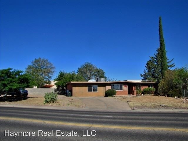 Foto del edificio - 4 br, 2 bath House - 457 S. Coronado Drive