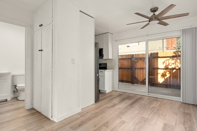 Building Photo - Canyon Edge Townhomes