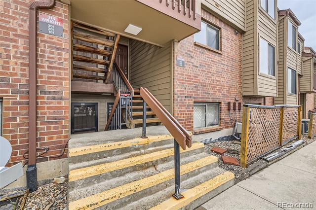 Building Photo - 314 Wright St