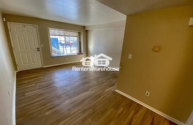 Foto del edificio - 1885 S Quebec Way