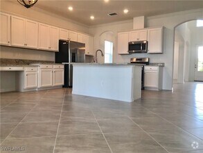 Building Photo - 17868 Woodland Ct