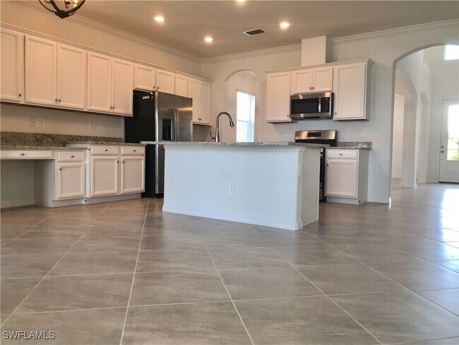 Foto del edificio - 17868 Woodland Ct