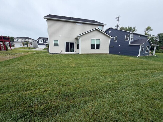 Building Photo - Beautiful, new cul-de-sac home!
