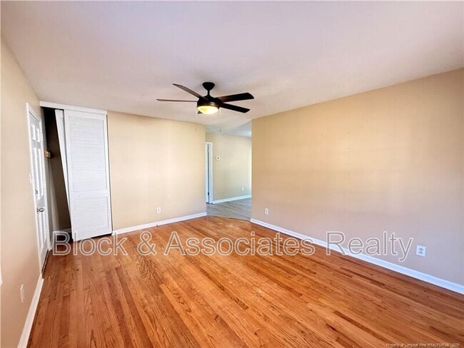Building Photo - 2808 Coronada Pkwy