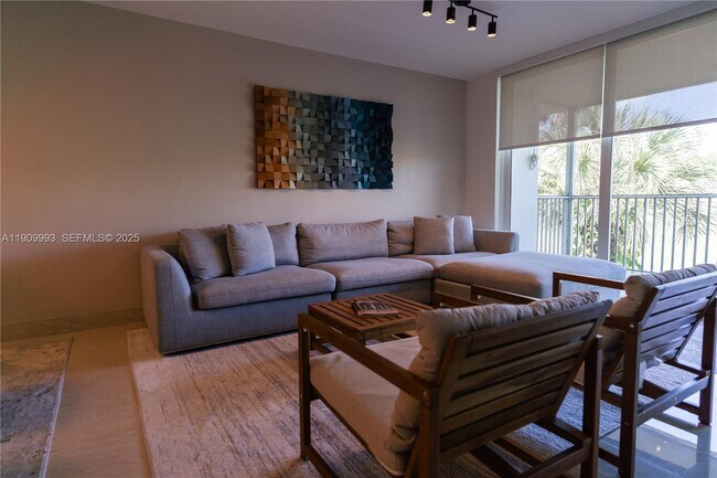 Foto del edificio - 4017 N Cypress Dr