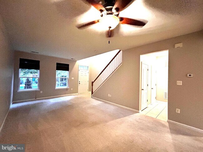 Foto del edificio - 312 Quinton Oaks Cir