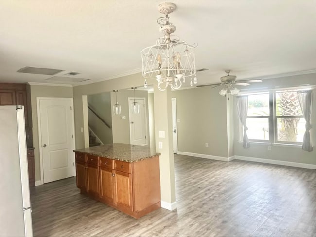 Foto del edificio - 1110 Airport Rd