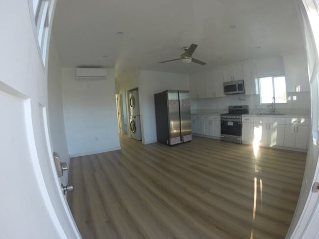 Photo - 6002 Hazelbrook Ave Apartment