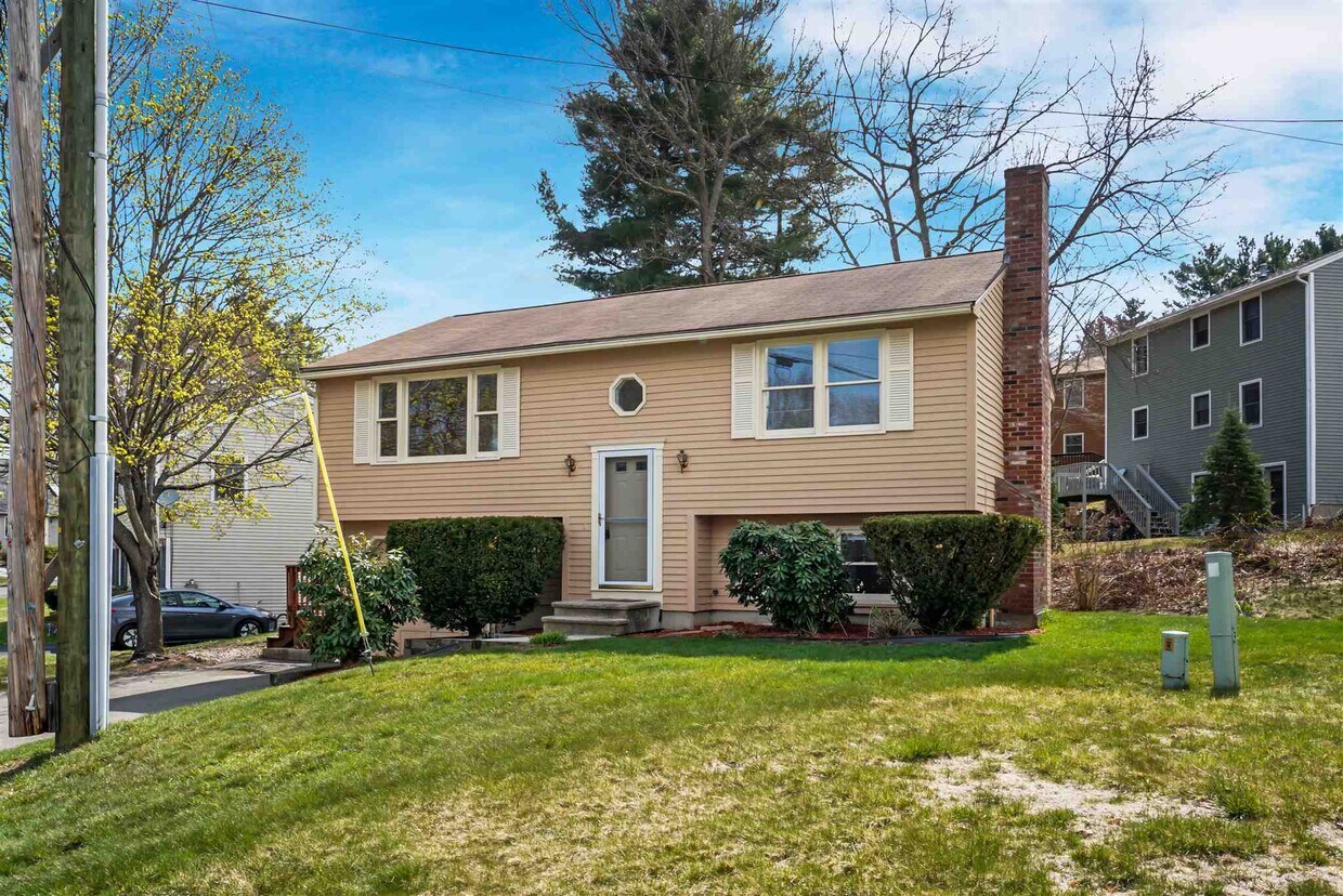Primary Photo - 12 Killian Dr