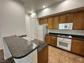 Building Photo - 56 E Serene Ave