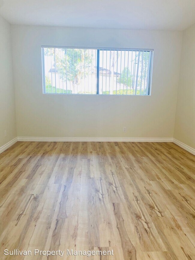 Building Photo - 3 br, 3 bath House - 7 Coldstream St. #48