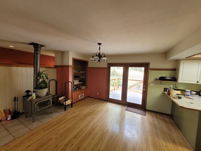 Foto del edificio - Wonderful Unfurnished 3 Bed 3 Bath Home ou...
