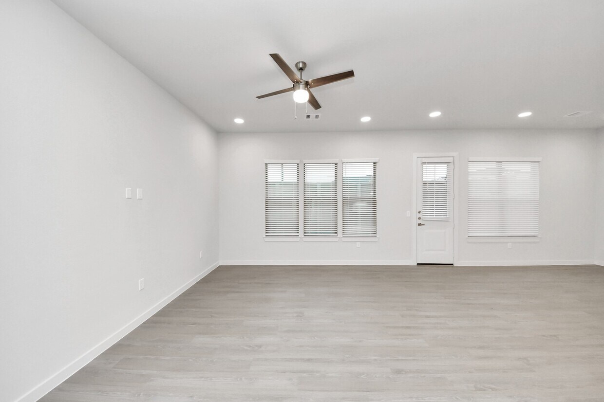 Foto principal - 22019 Ferguson Mdw Ln
