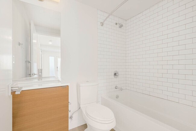 Foto del edificio - 4504 Linden Ave N