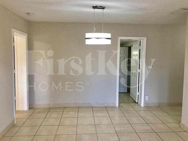 Foto del edificio - 3321 NW 177th Terrace