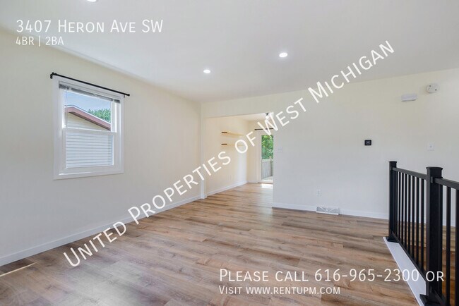 Building Photo - 3407 Heron Ave SW