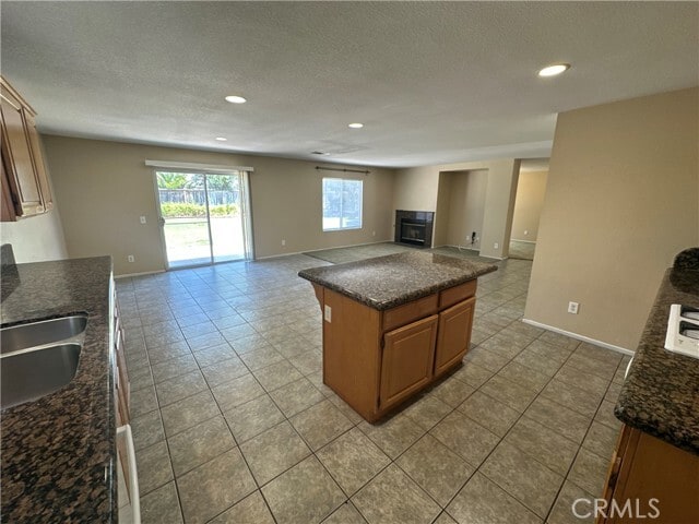 Building Photo - 841 Moyano Cir