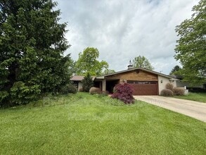 Building Photo - 2135 E Rahn Rd