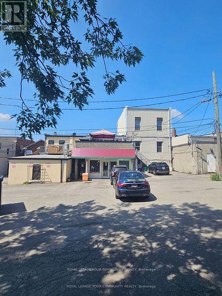 Photo du bâtiment - 15231 Yonge St