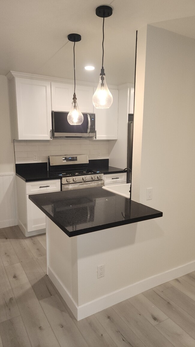 Building Photo - 3219 Colorado Ave