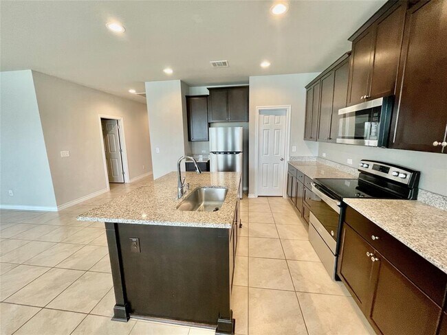 Building Photo - 1337 Eagle Ridge Trail
