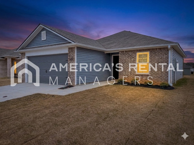 Building Photo - Sophisticated Style Meets Open Concept for Rent in Decatur, AL