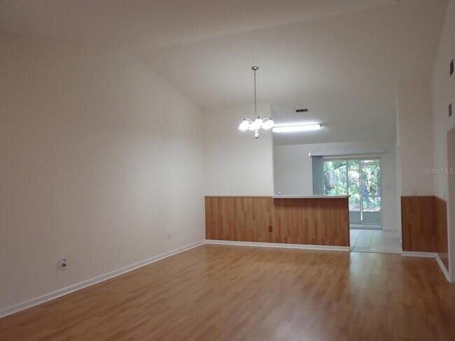 Building Photo - 6 Plateau Pl