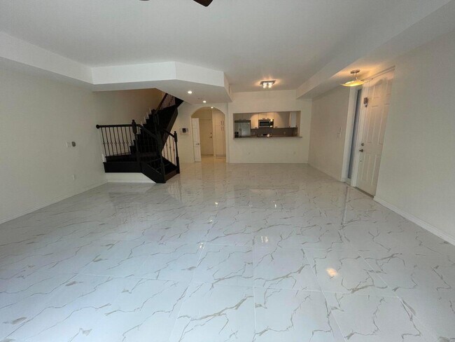 Foto del edificio - 2712 NE 30th Pl
