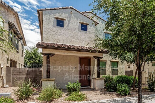 Foto del edificio - 247 N 69th Pl