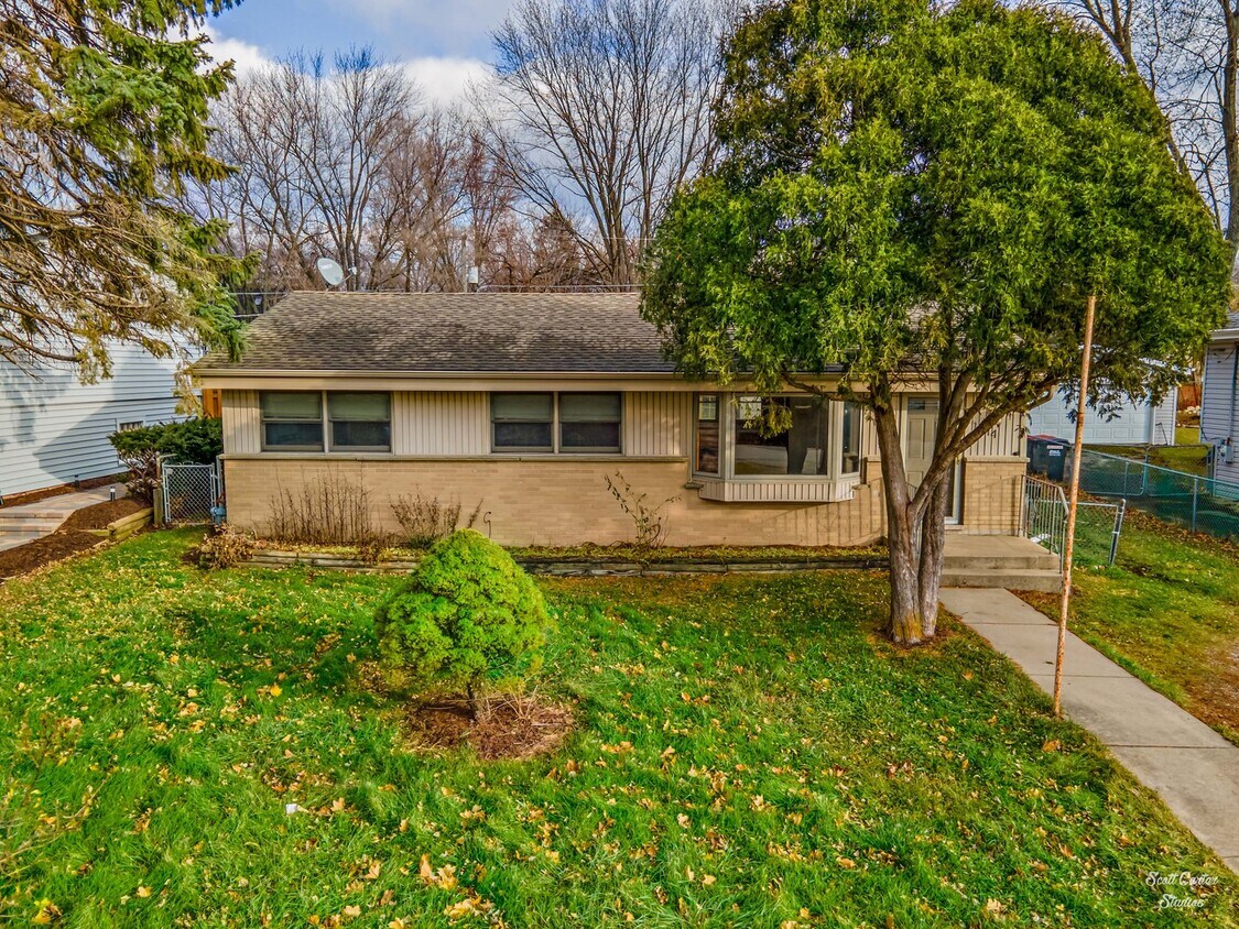 Foto principal - 1414 Clayton Marsh Dr