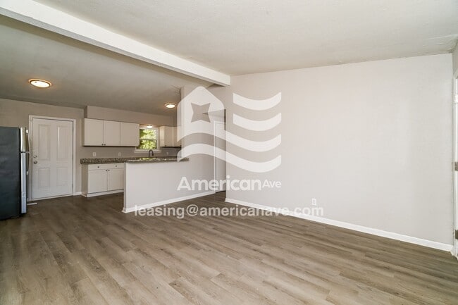 Building Photo - 4127 E Xyler St
