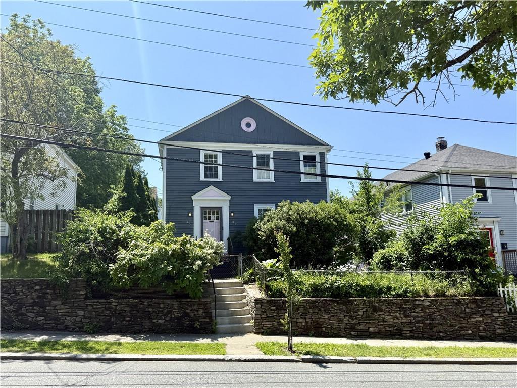 Foto principal - 45 Rochambeau Ave