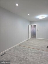 Building Photo - 5354 Woodland Ave