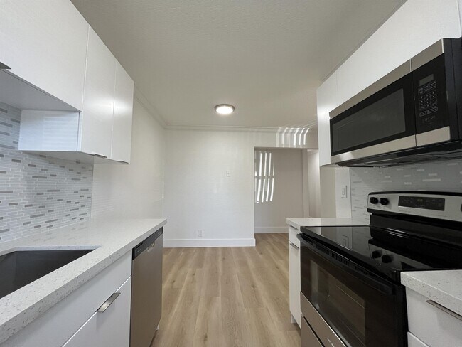 Foto del edificio - 6301 SW 20th St