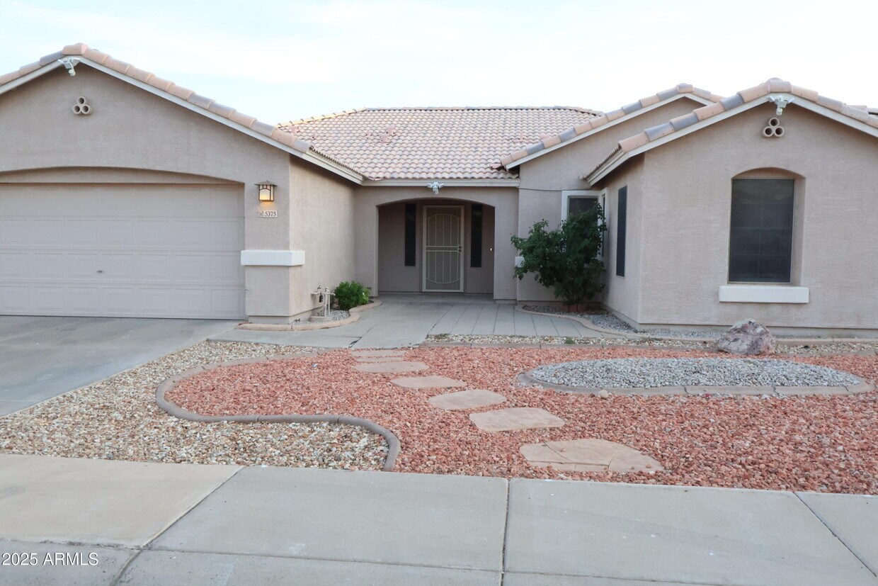 Foto principal - 5375 W Kaler Cir