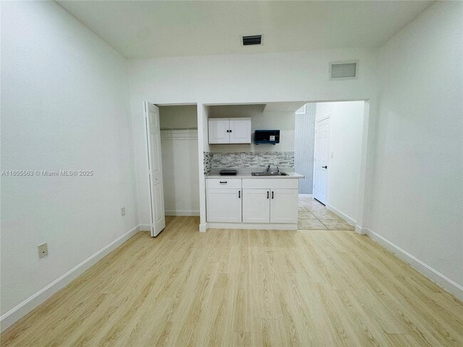 Building Photo - 11510 SW 240th Terrace