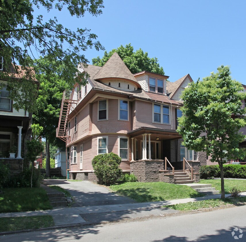 Foto principal - 83 Rutgers St