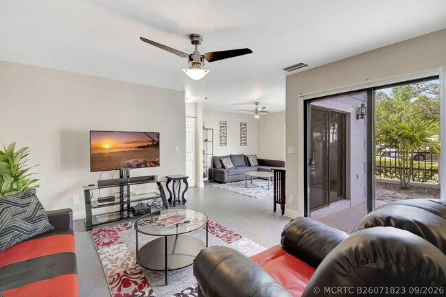 Foto del edificio - 363 Prestwick Cir