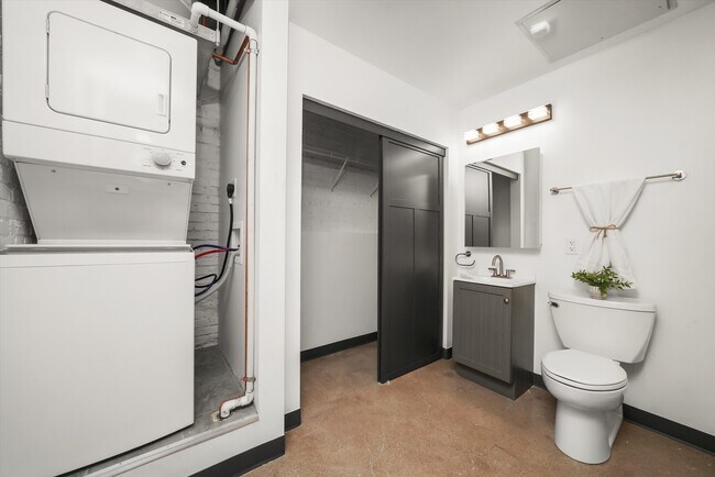 Building Photo - Cross and Middle Apartments