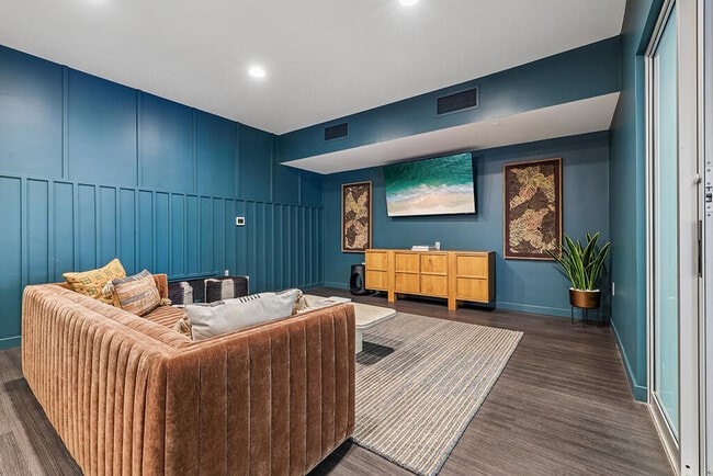 Building Photo - Riverpark Apartments