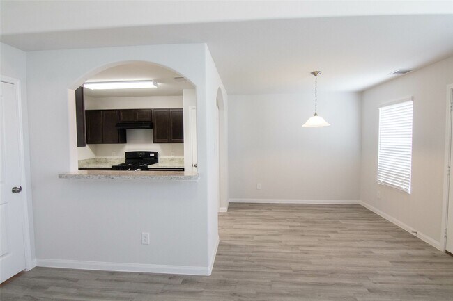 Foto del edificio - 18547 Queesborough Creek Rd