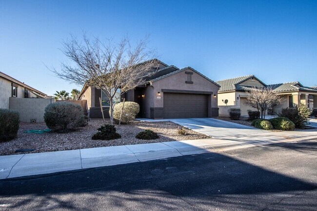 Building Photo - Maricopa House 4 beds 2 1/2 bath  single l...