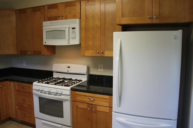 Foto del edificio - 605 W Maple Ave