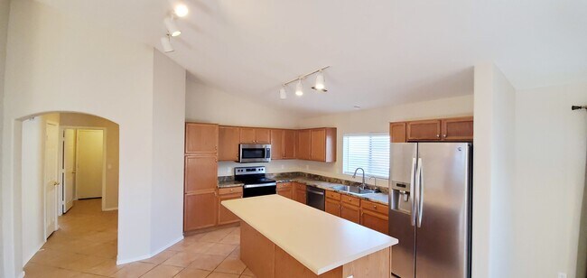 Foto del edificio - 14855 N 172nd Ln